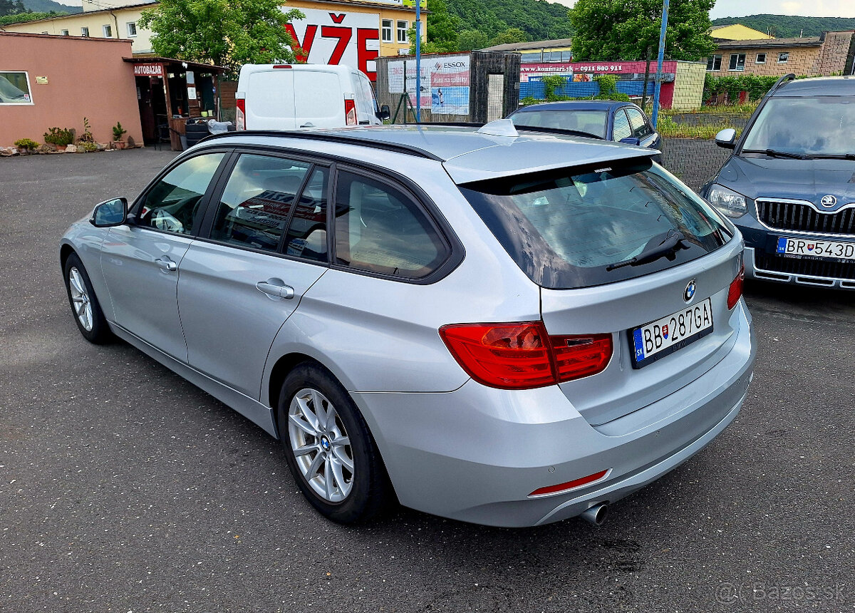 BMW Rad 3 Touring 320d A/T 135kW - 4