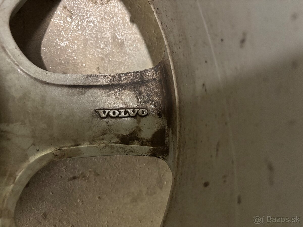 5x108 R17 Volvo XC elektrony - 4