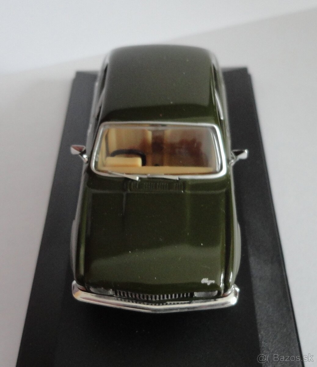 Automodel - 4