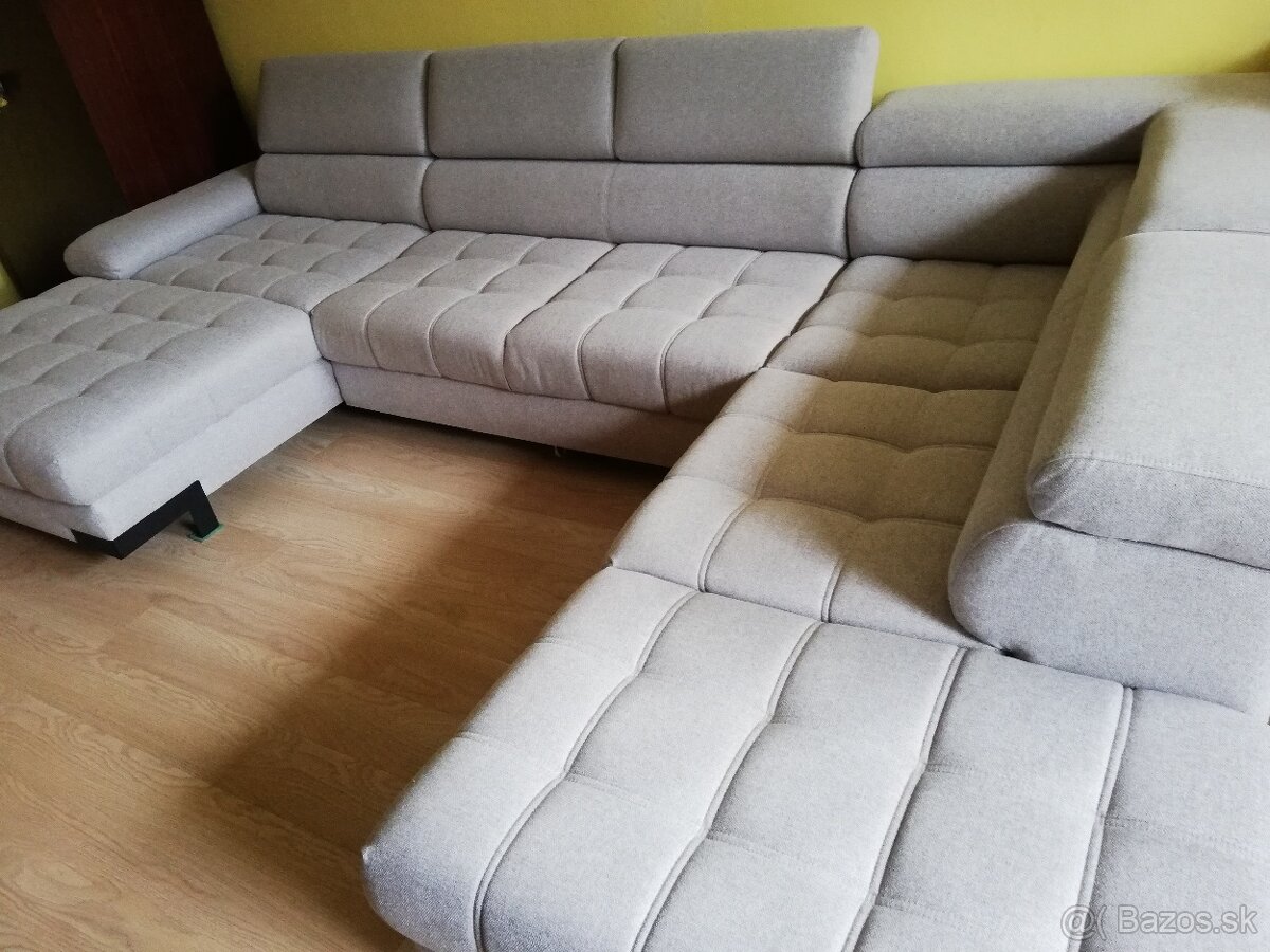 Veľký moderný gauc - 4