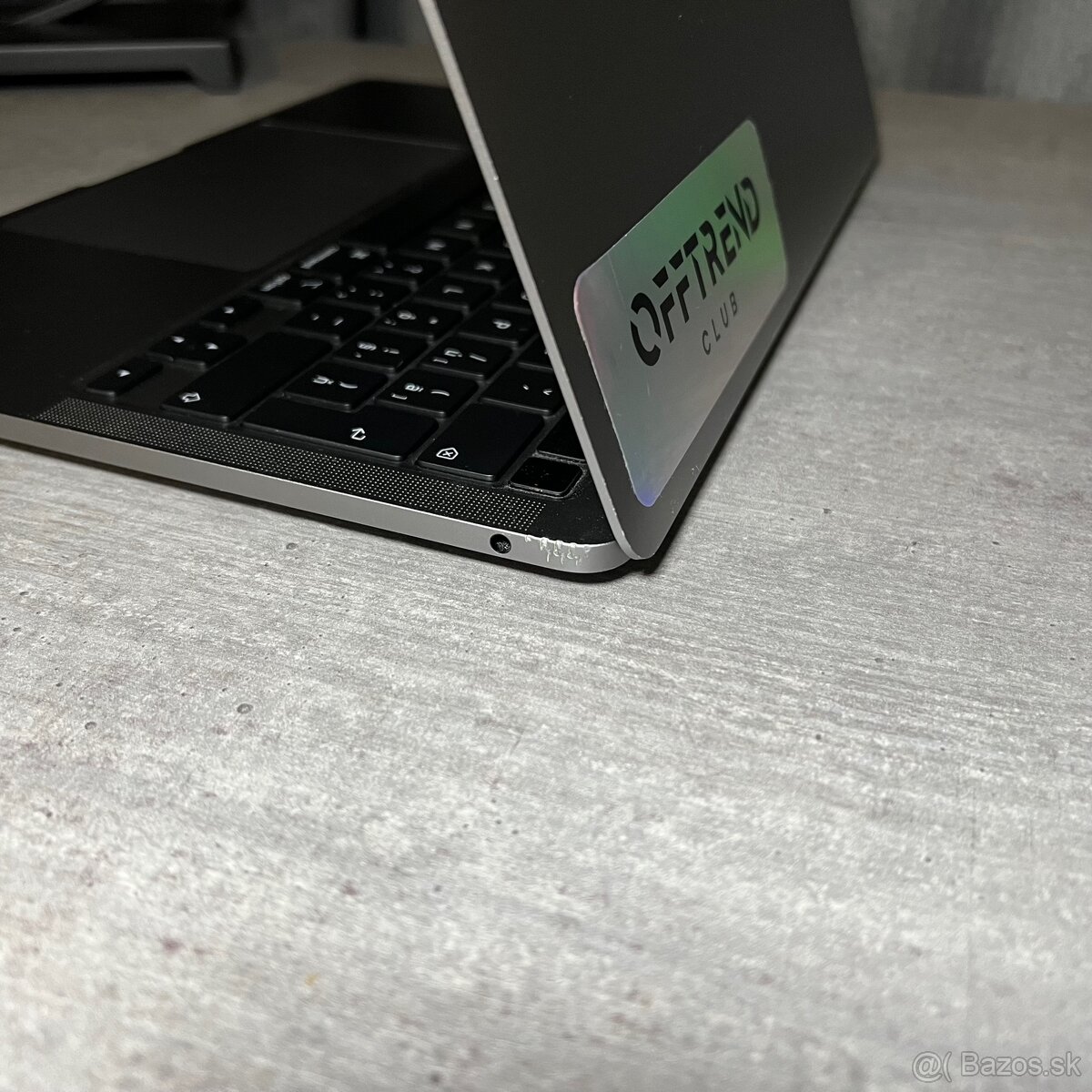 MacBook Pro 13” M1, 8GB RAM - 4
