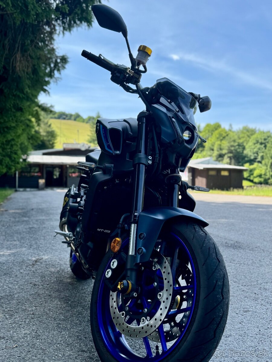 Yamaha MT 09 2021 - 4