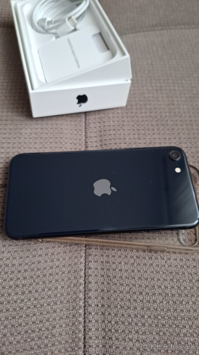 Iphone SE 2022 - 4