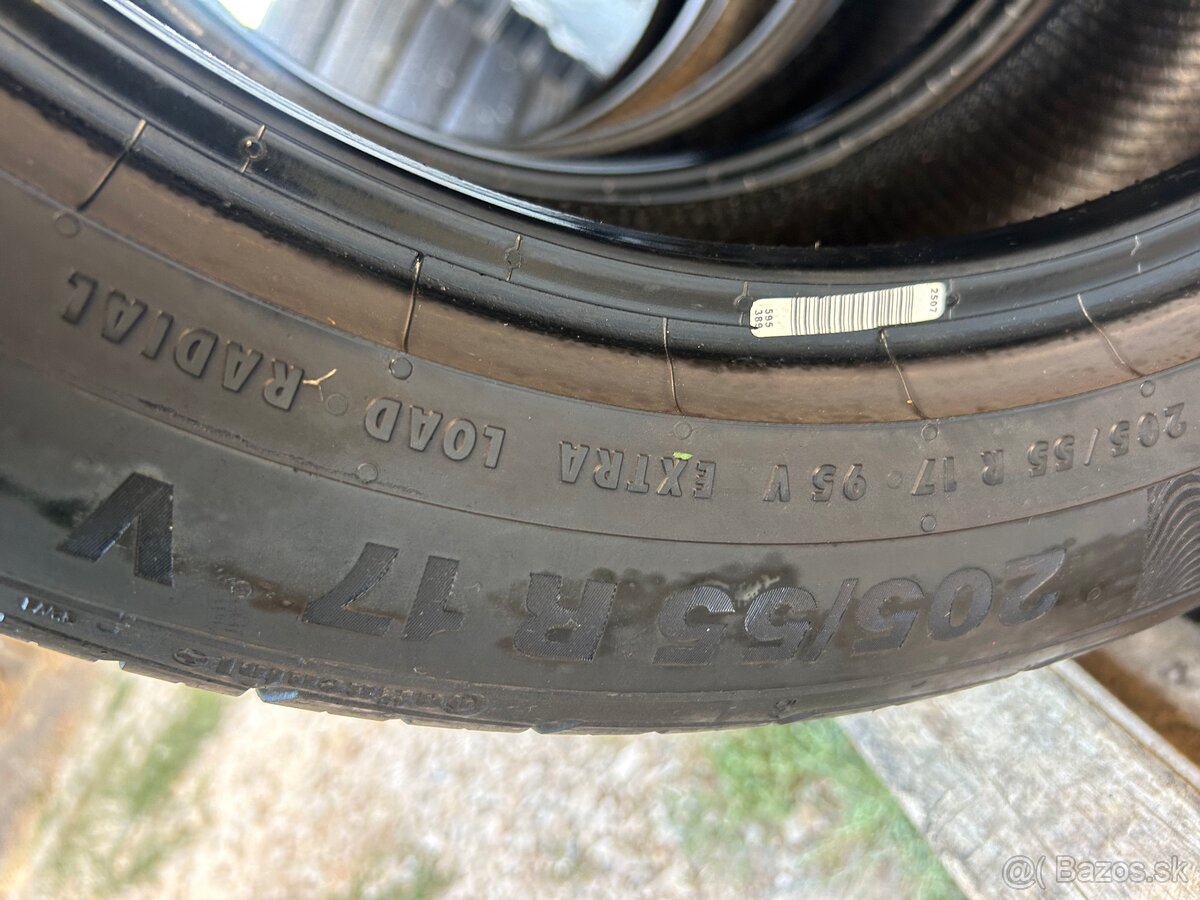Continental/Kumho 205/55/17”-95V V XL - 4