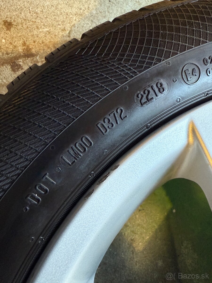 Continental 225/55 R17 s original diskami BMW - - 4