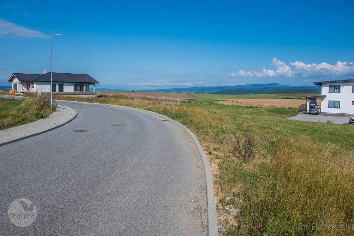 Stavebný pozemok pri golfovom ihrisku - Malý Slavkov - 4