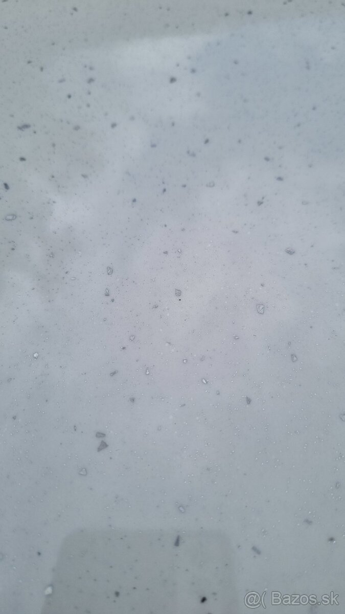 Predám kuchynskú pracovnú dosku. - 4