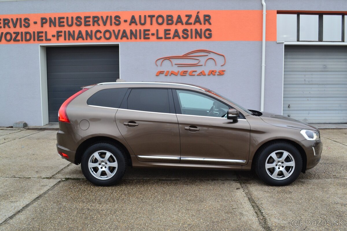 Volvo XC60 2.4 D5 AWD INSCRIPTION - 4