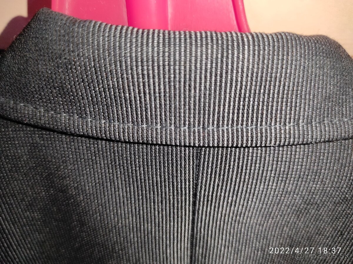 Oblek 3-dielny veľkosť140 - 4