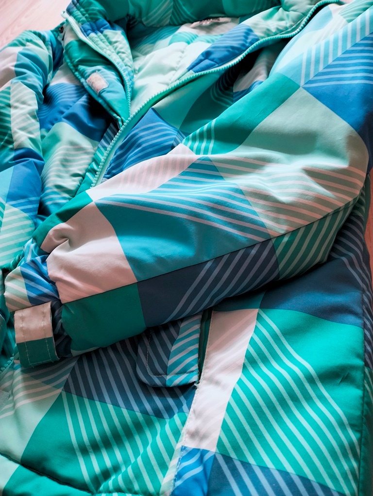 Tyrkysová vetrovka - 4