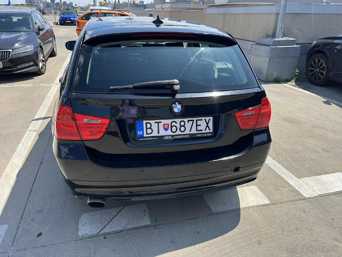 Bmw e91 318i - 4
