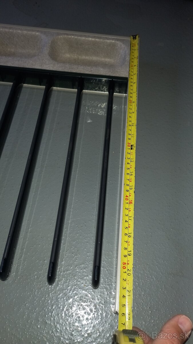 Výsuvný vešiak Ikea Komplement - 4