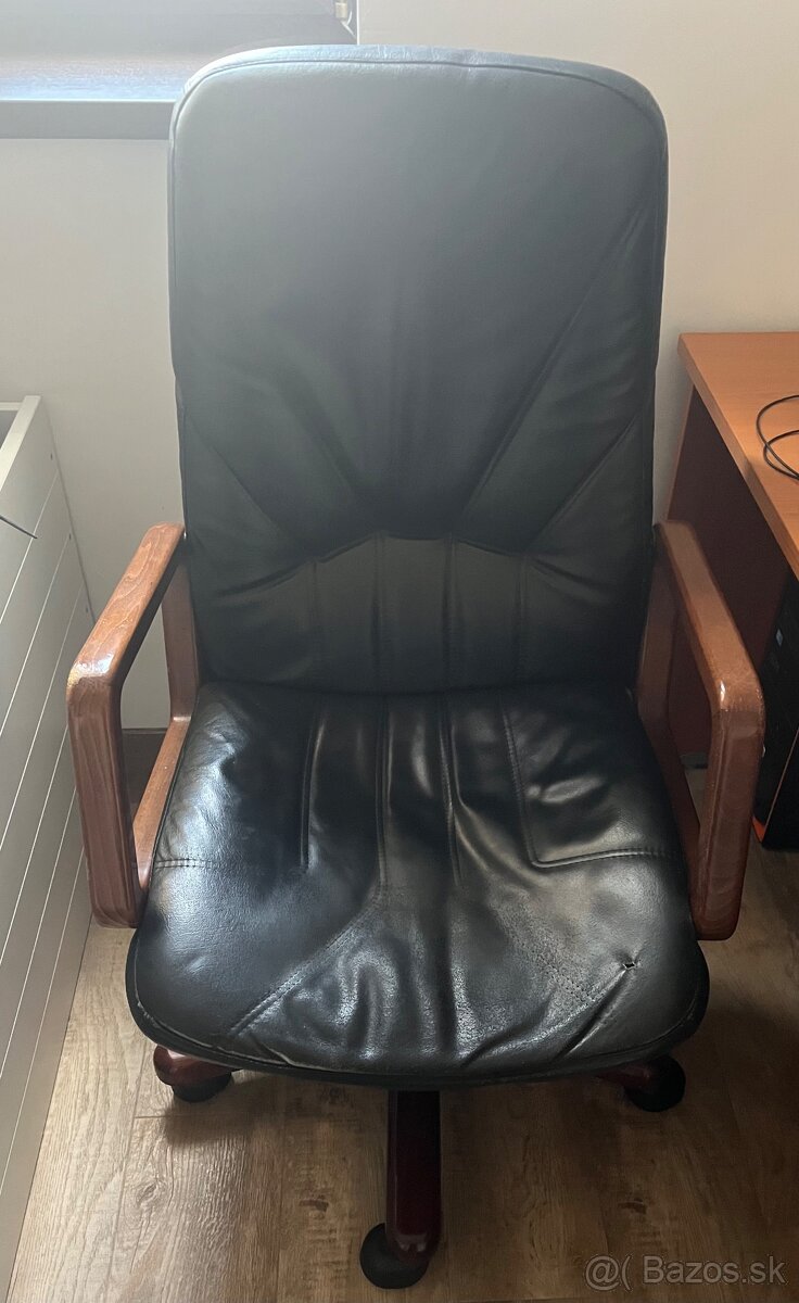 Kozene kreslo cierne - 4