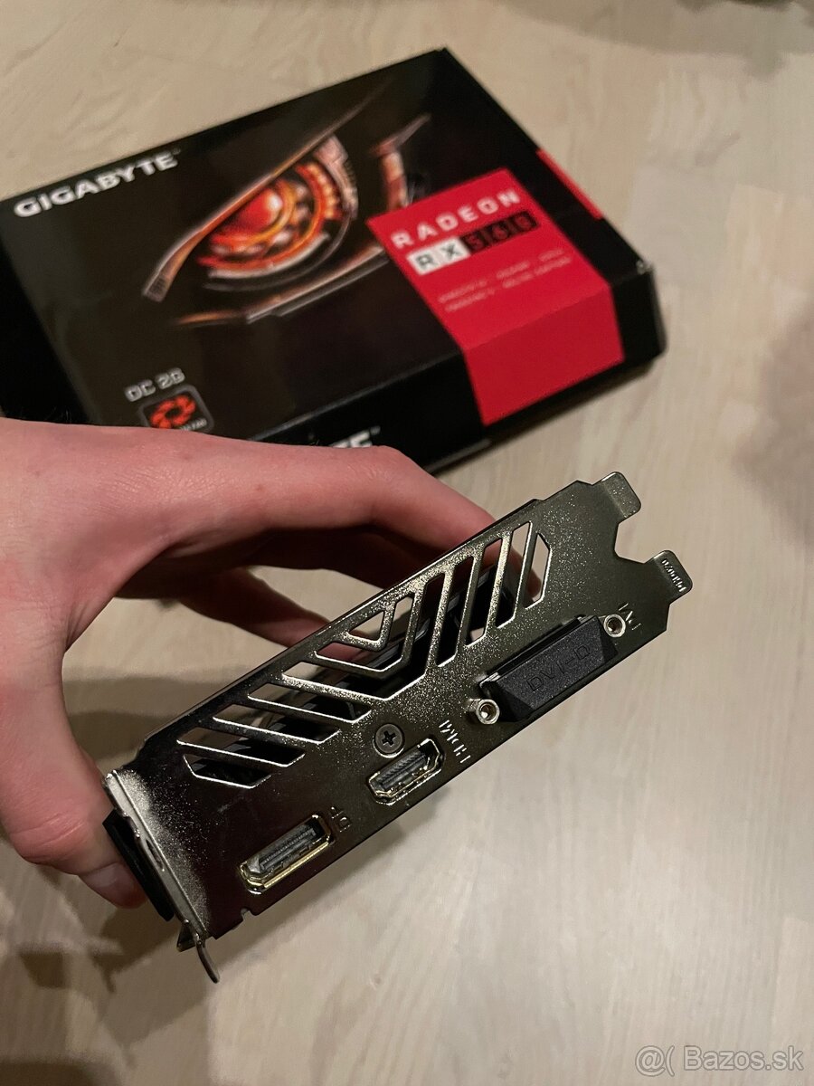 Gigabyte Radeon RX560 2gb - 4