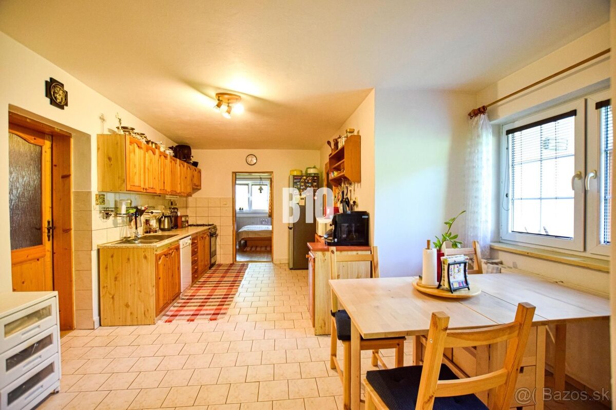 Predaj priestranného domu s hosťovskými izbami – Oščadnica, - 4