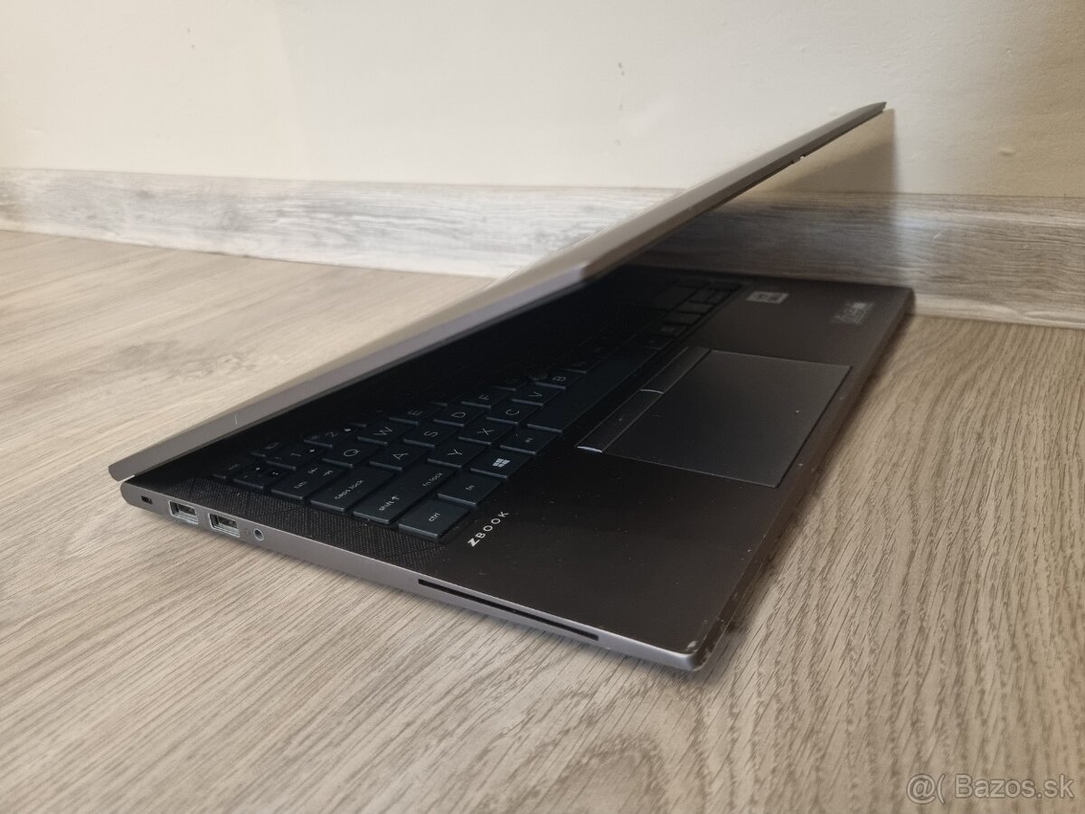 ▼HP ZBook Firefly 14 G7 - 14" / i5-10210U / 8GB / SSD / ZÁR - 4