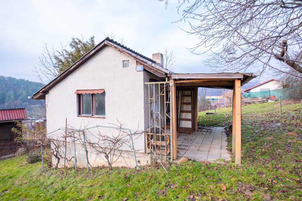 CHATKA SO ZÁHRADOU, PREŠOV – ŠIDLOVEC - 4