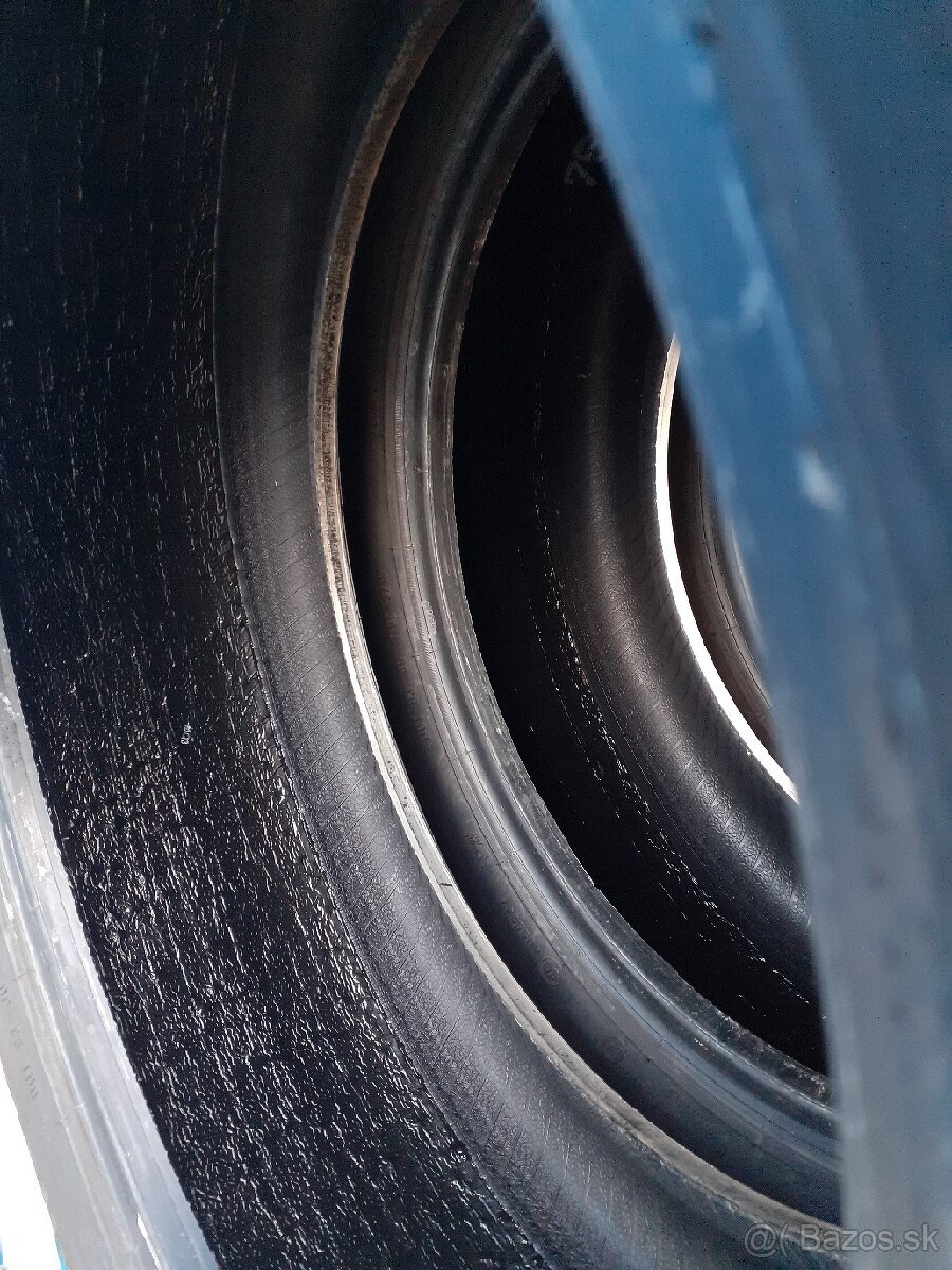 Letné pneu Pirelli 215/55 R17 - 4