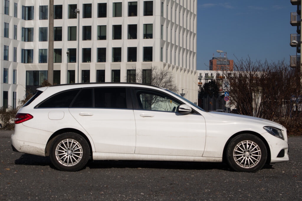 Mercedes-Benz C 180 d Kombi A/T - 4