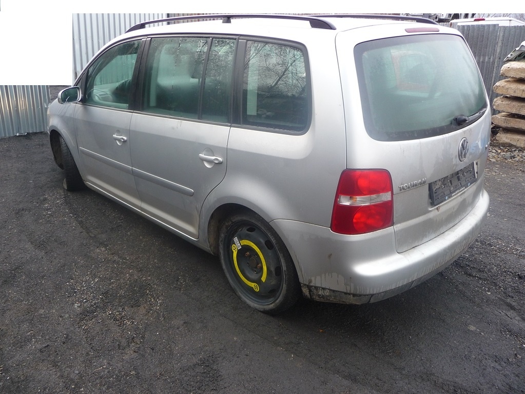 Volkswagen Touran ........................nahradne diely - 4