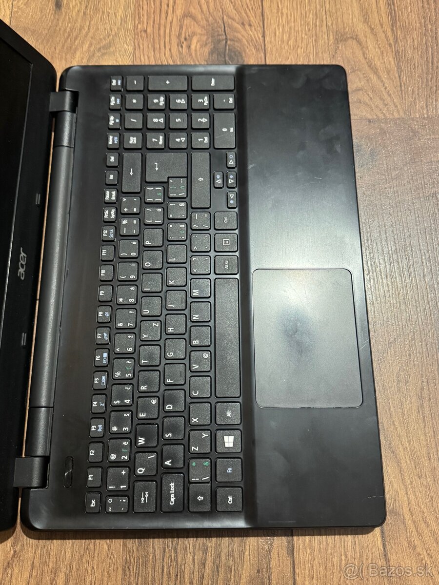 Notebook Acer - nefunkčný - 4