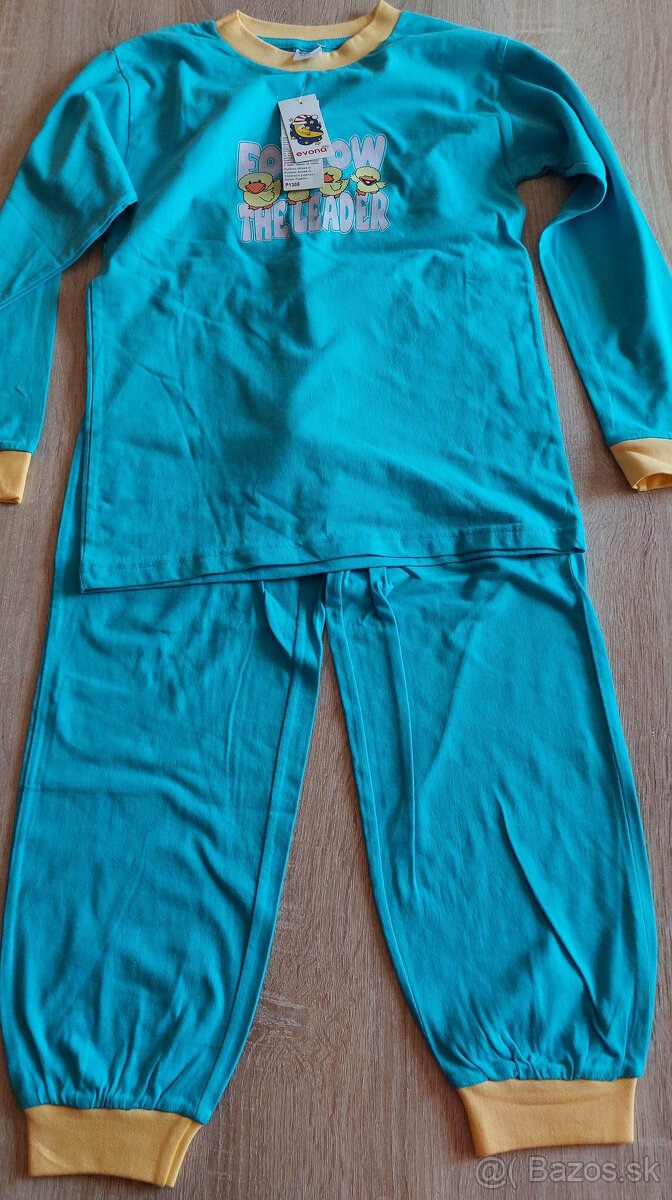 Pyžamo veľkosť 130 - 4