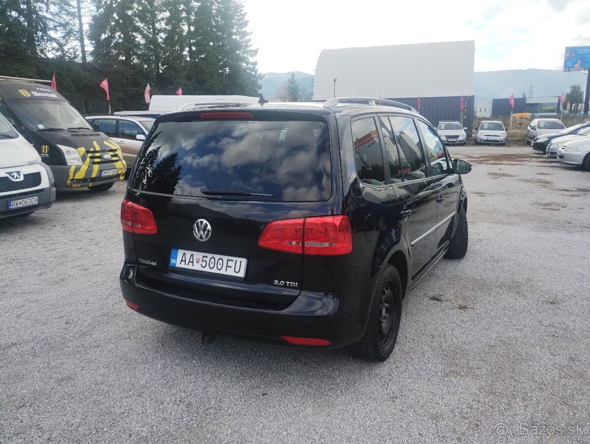 Volkswagen Touran 2.0 TDI Highline - 4