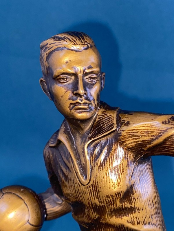 Art deco socha hádzanár s loptou - 4