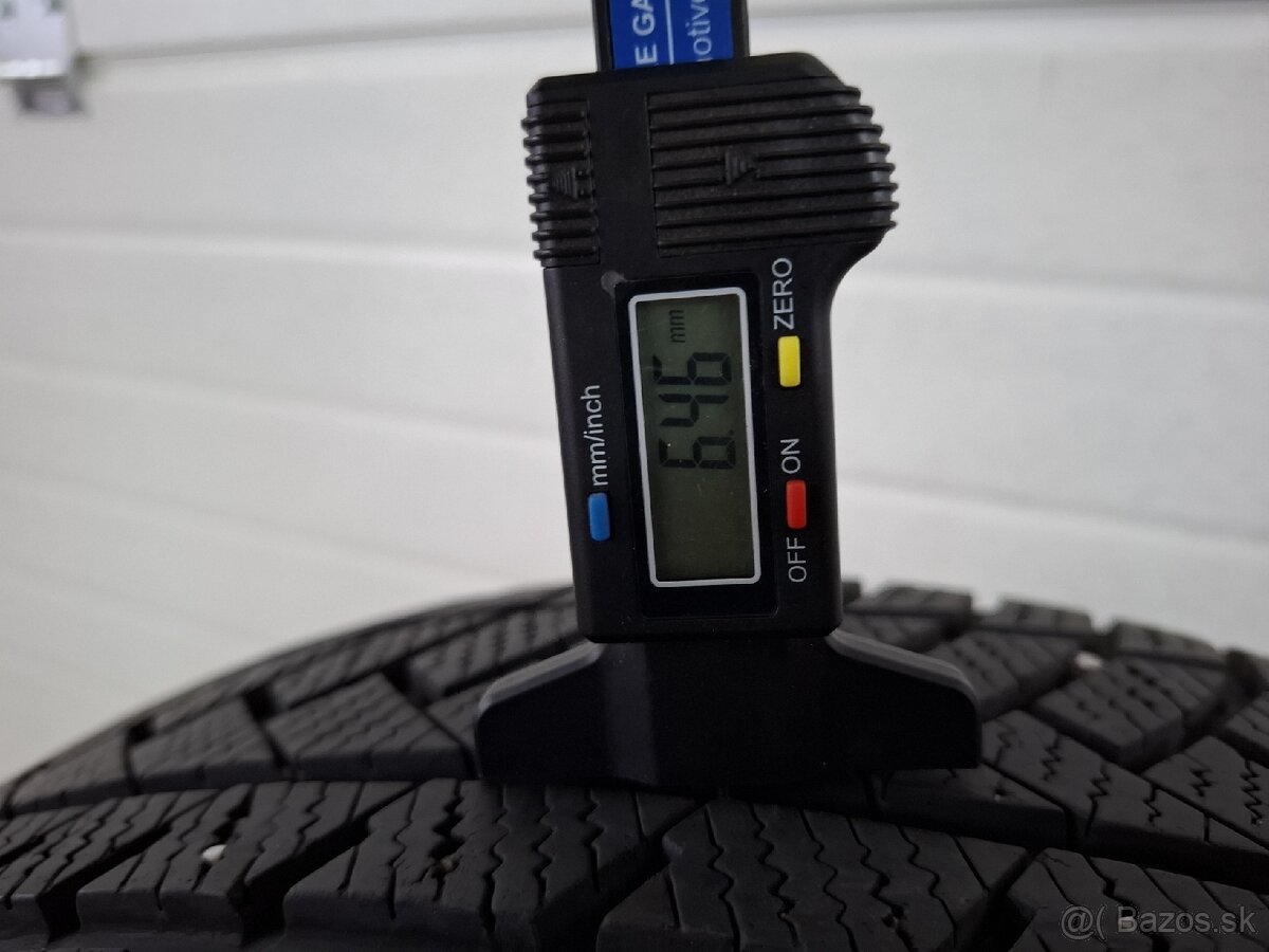 Zimné pneumatiky 215/50 R18 - 4