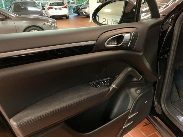 Porsche Cayenne II Platinum Edition Facelift 3.0 SK - 4