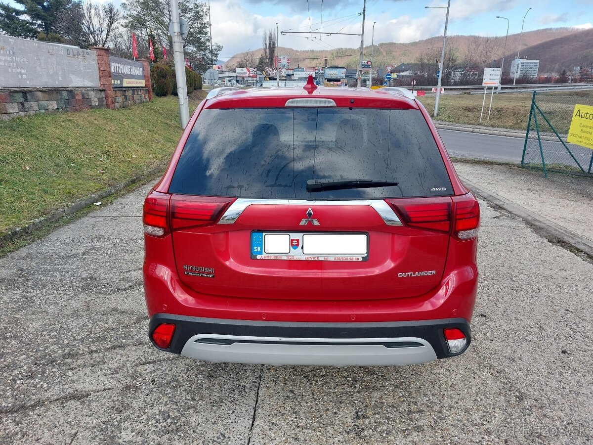 Mitsubishi Outlander 2.0 Mivec 4WD CVT Intense - 4