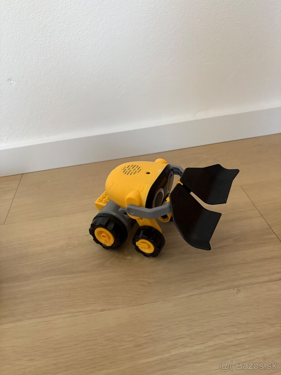 Robot WowWee GRIP, Joe Plow - 4