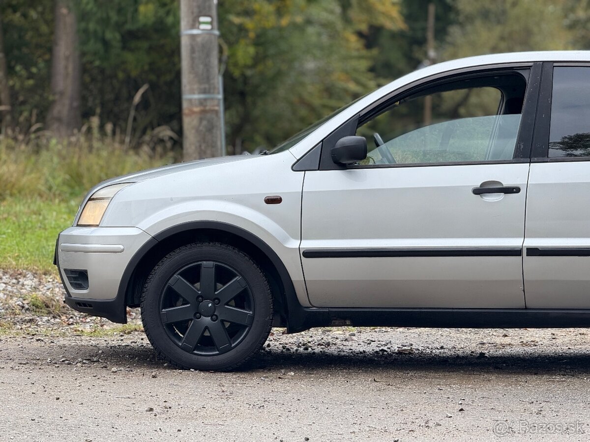 Ford Fusion 1.4tdci stk ek 2027 nové zimné pneu - 4