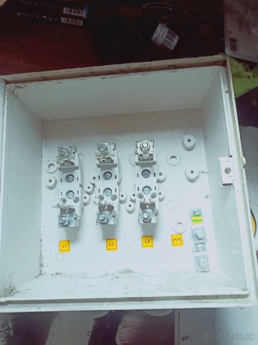 Predám hasma poistkova skrinka - 4