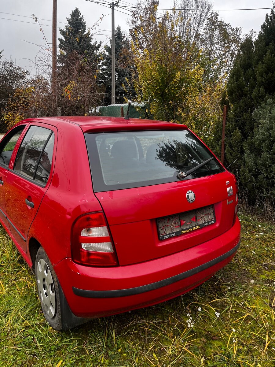 Skoda fabia 1.2htp - 4