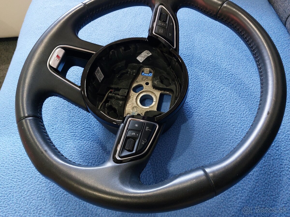 Predam Volant koženy multifukčny 2017 Q3 audi - 4