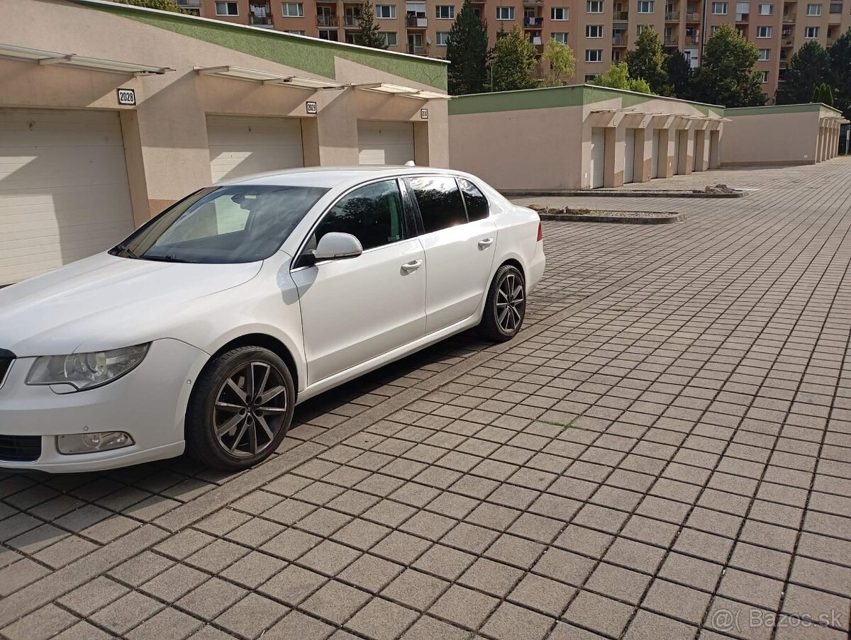 Škoda Superb 2 2.0 TDI r.v 2009 - 4