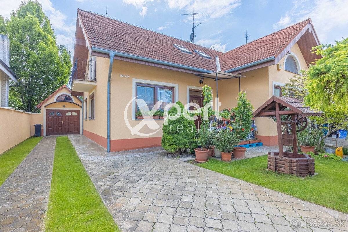 ZNÍŽENÁ CENA. Krásny rodinný dom priamo v centre na predaj - 4