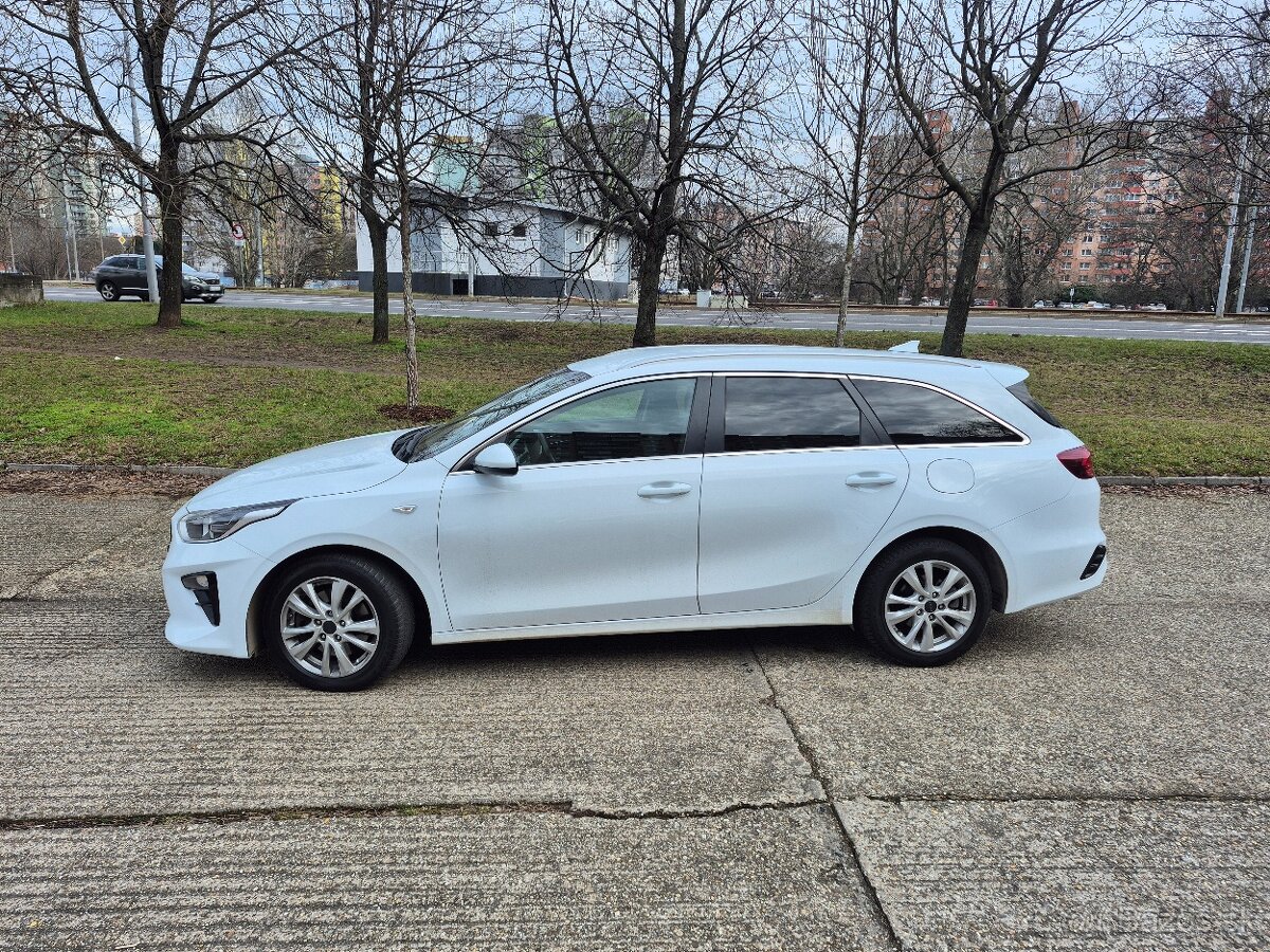 Kia Ceed SW Diesel - 4