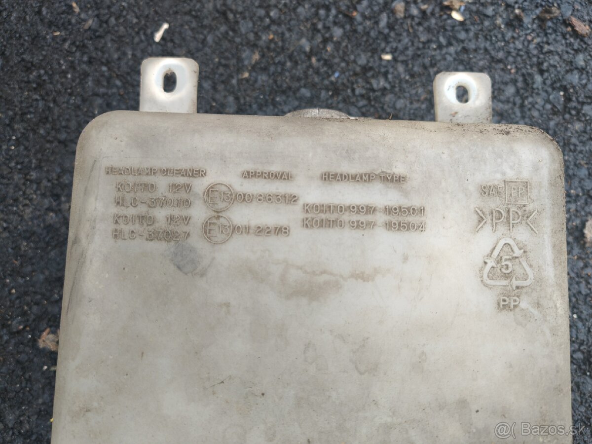 Nádobka na ostrekovače Mitsubishi L200 - 4