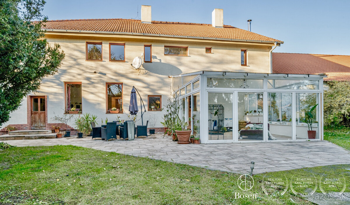 BOSEN | Farmárska usadlosť, RD, stajňa, 30 000 m² pozemok, l - 4