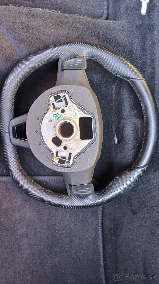 Škoda Octavia 1.6 TDI rok 2017 - 4