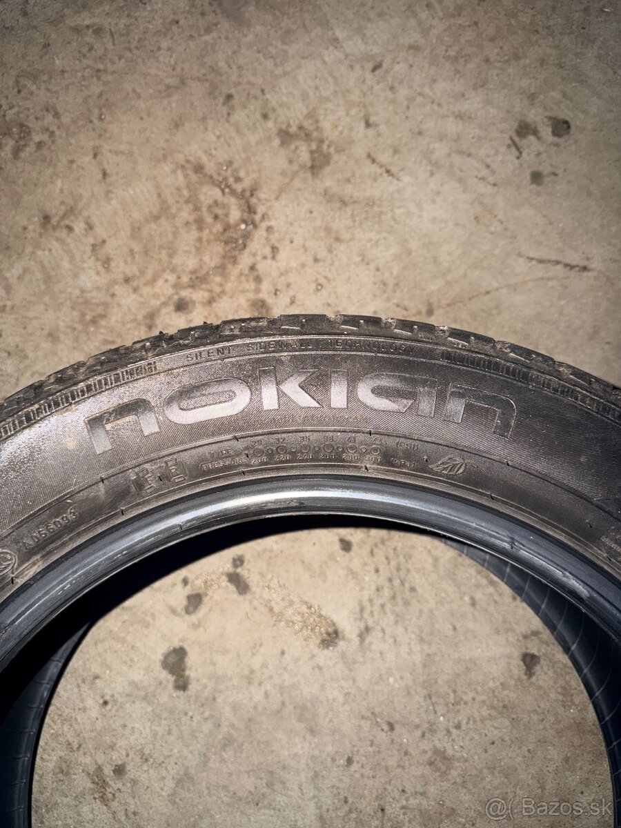 Nokian 205/55r16 - 4
