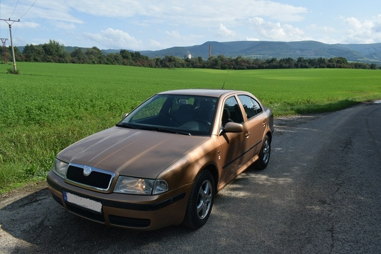 Škoda Octavia I - 4