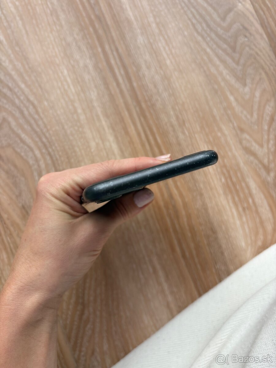 iPhone 11,64gb,čierny - 4