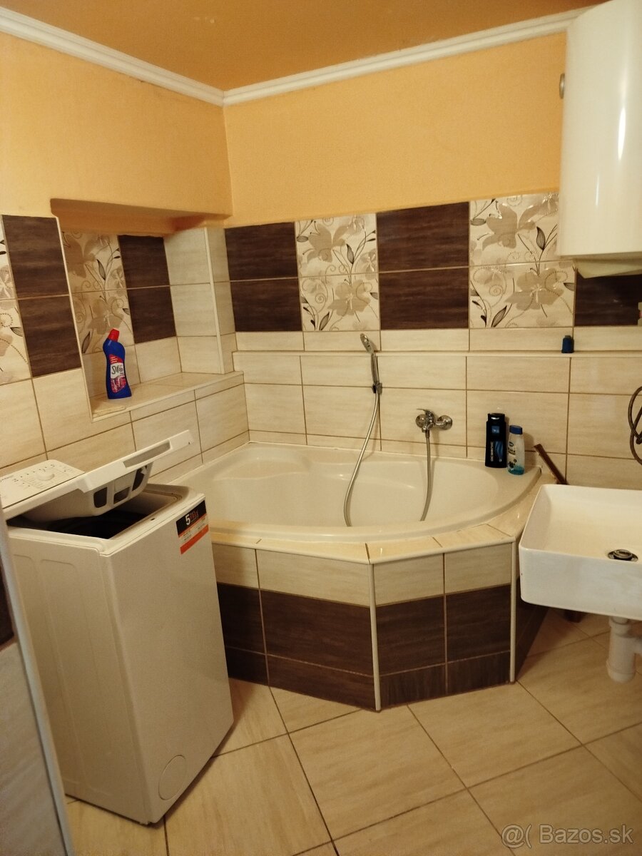 Rodinný dom na predaj - 4