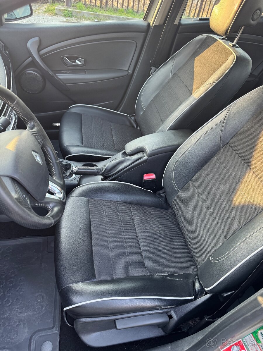 Renault Fluence 1.6 benzín - 4