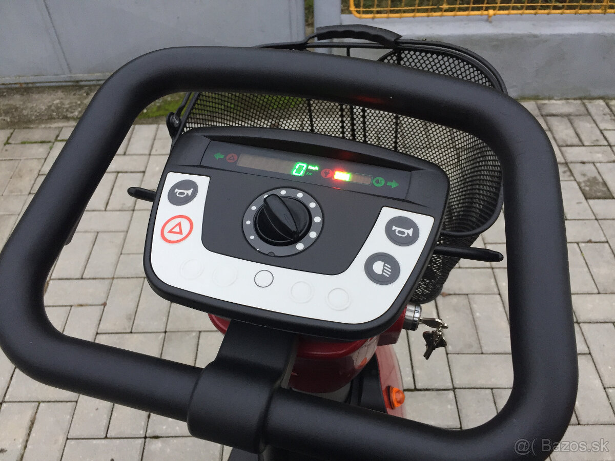 Elektrický invalidný skúter pre seniorov - 4