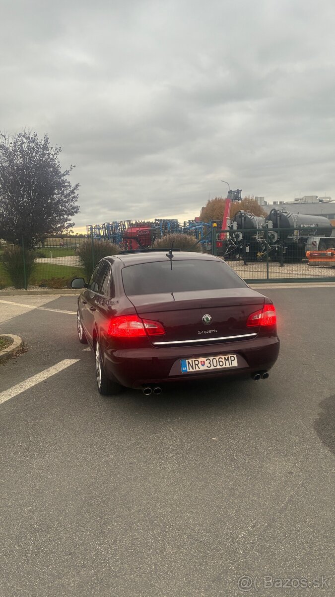 Predám škoda superb - 4