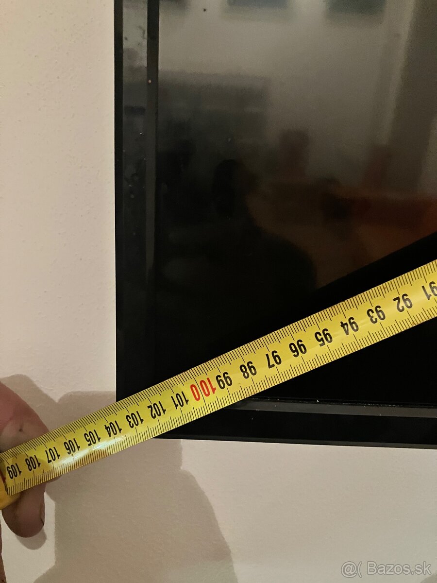 Televízor plus nástenný držiak - 4